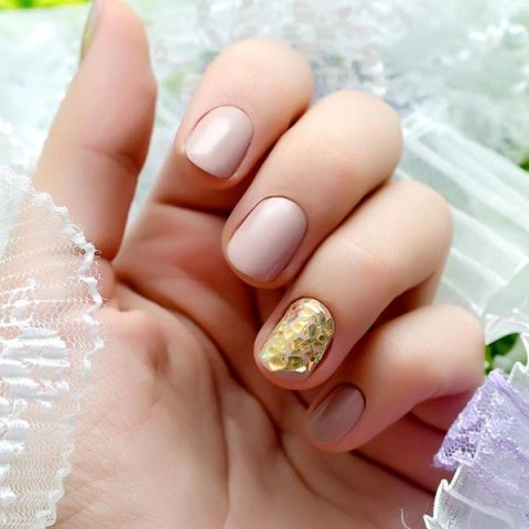 51-manicure-1-480x480